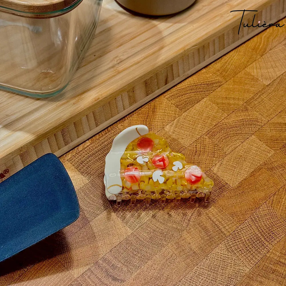 Pizza formájú hajcsat